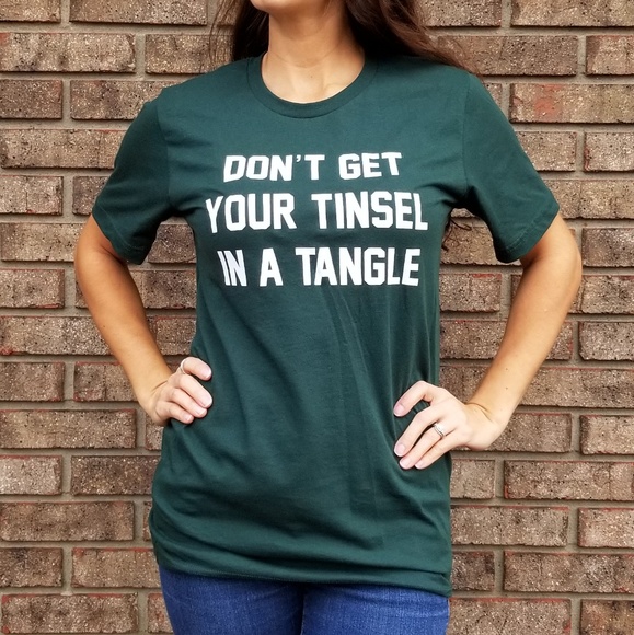 Boutique Tops - ▫️LAST CHANCE▫️Christmas Tee Tinsel In A Tangle